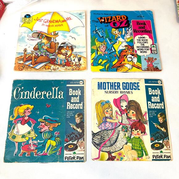 Lot of 8 Vintage 45 RPM Classic Children's Story Records Read Along Picture Book - Picture 1 of 16